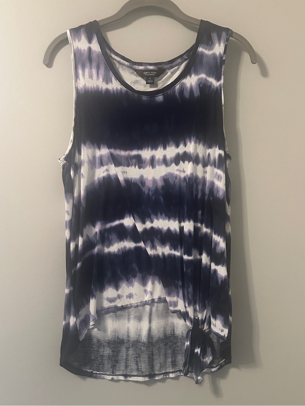 Simply Vera Wang Sleeveless tie front blouse - S